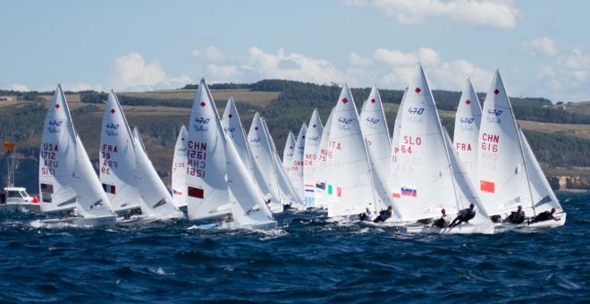 470 Women Gold Fleet Race 5 - 2014 470 Men and Women World Championship &copy; Nikos Alevromytis / Alen Photography http://www.alen.gr